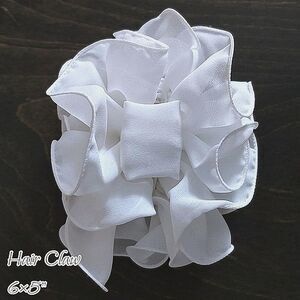 Vtg 90s white chiffon ruffle bow hair claw clip